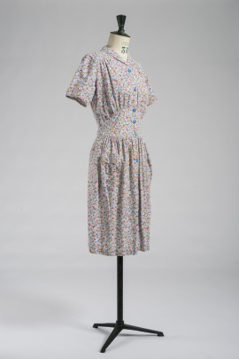 235-robe-tablier-1940-2