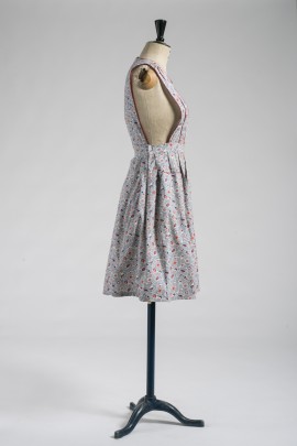 255-robe-tablier-1945-3