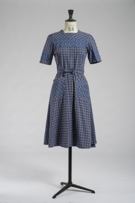 259-robe-tablier-1940-1