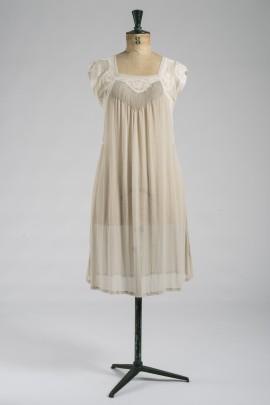 206-robe-2000-1