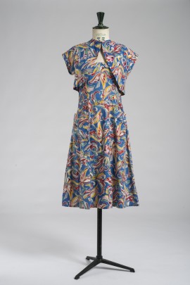 239-ensemble-1945-1