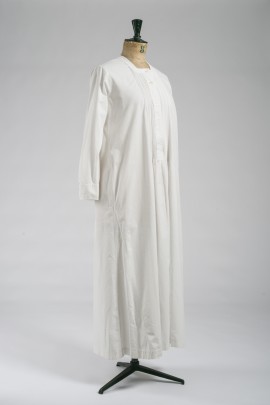 249-chemise-de-nuit-1900-2