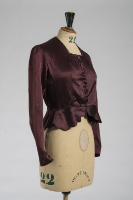 300-corsage-1910-2