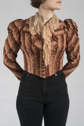 308-corsage-1895-1