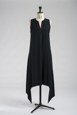 2000-1F-R3-robe-a-pointes-1