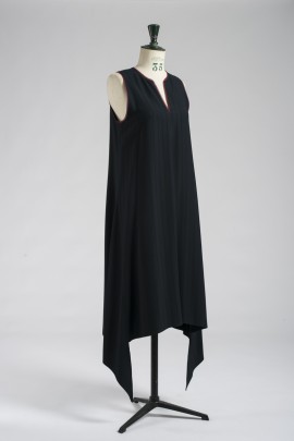 2000-1F-R3-robe-a-pointes-2