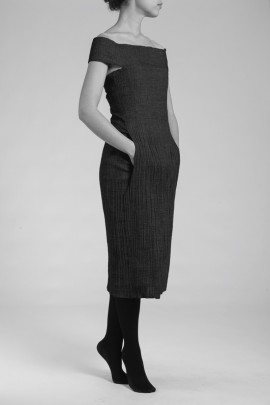2005-3F-R2-robe-poche-kangourou-NB2