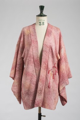 324-kimono-court-2